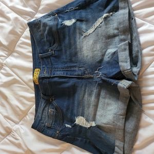 Wax jean distressed butt lift shorts size large